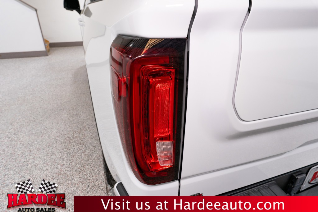 2023 GMC Sierra 1500 Image 9
