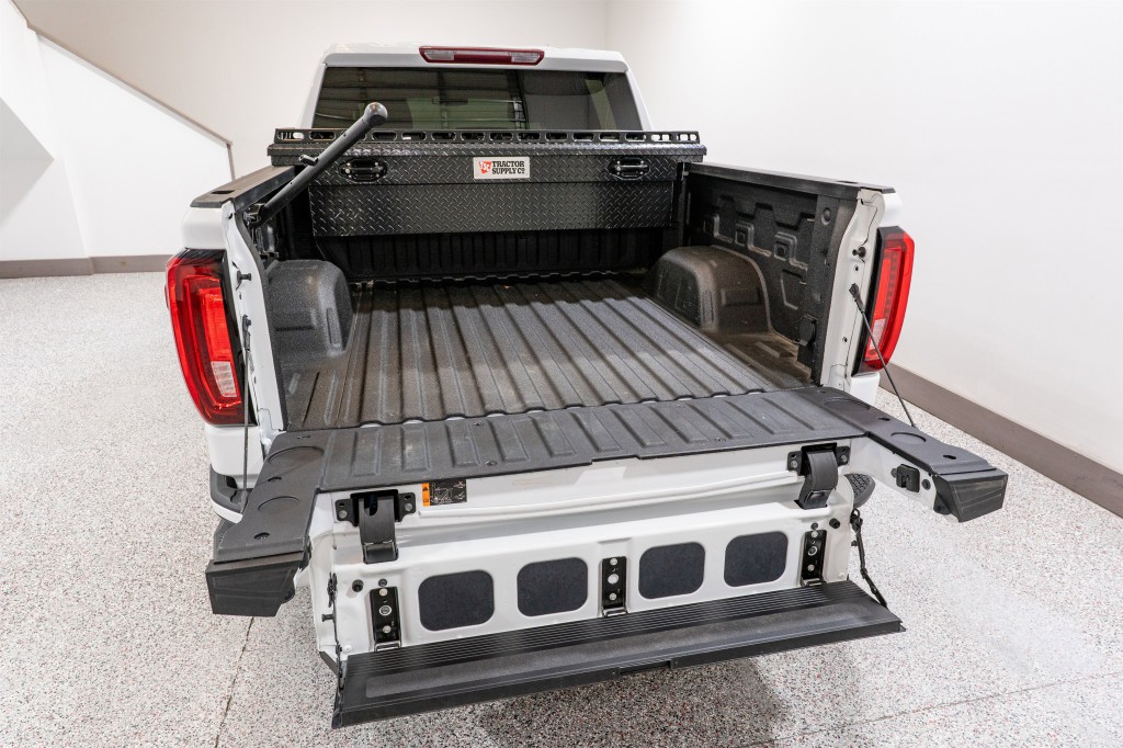 2023 GMC Sierra 1500 Image 11