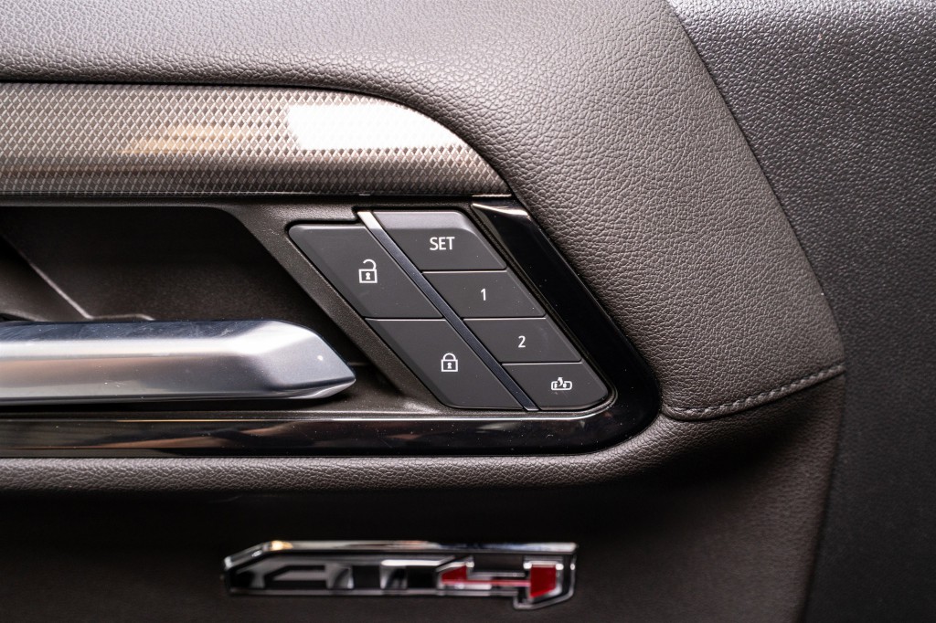 2023 GMC Sierra 1500 Image 16