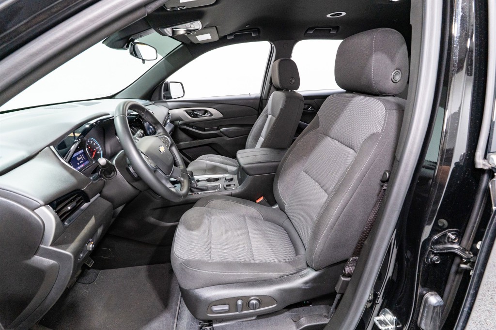 2023 Chevrolet Traverse Image 16