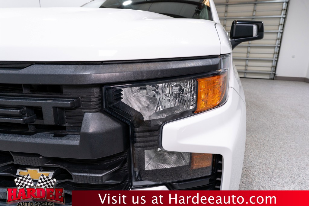 2023 Chevrolet Silverado 1500 Image 8