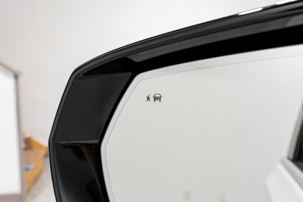 2024 GMC Yukon Image 14