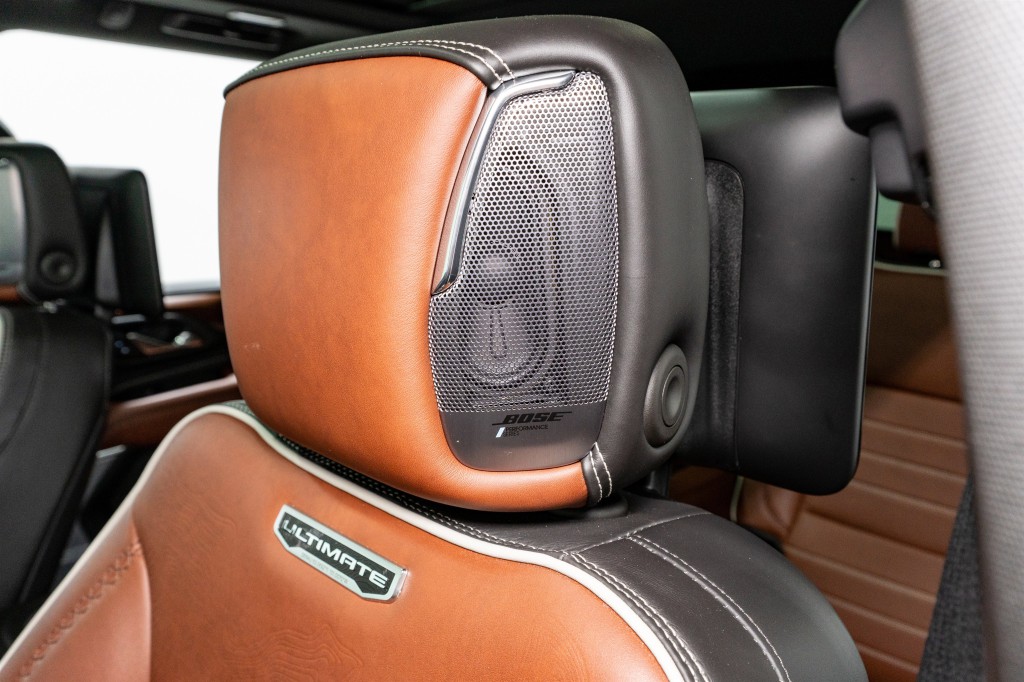 2024 GMC Yukon Image 17