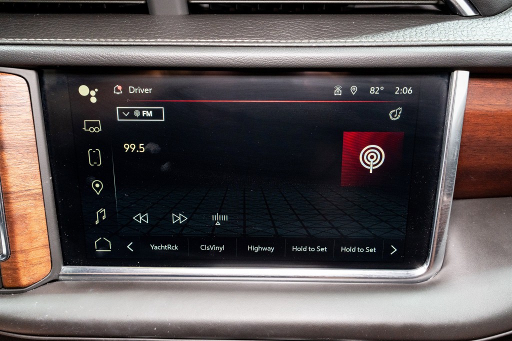 2024 GMC Yukon Image 21