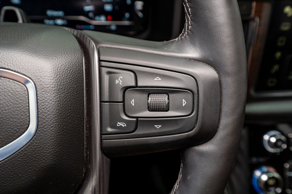 2024 GMC Yukon Image 28