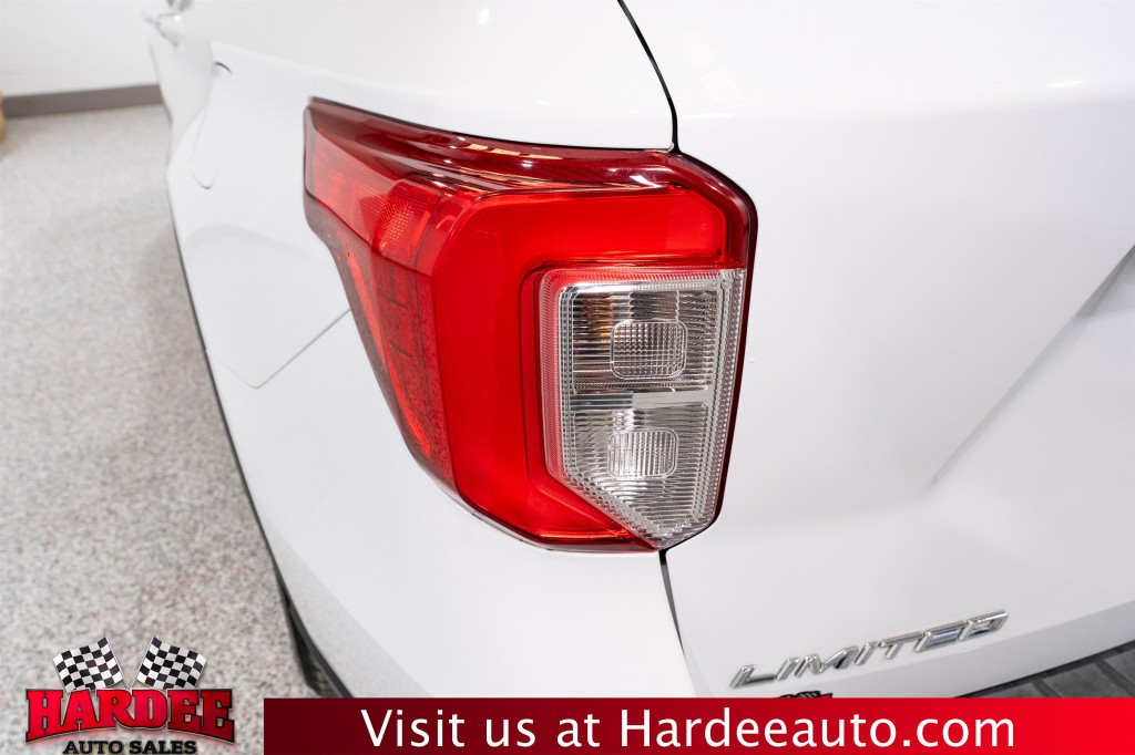 2020 Ford Explorer Image 9