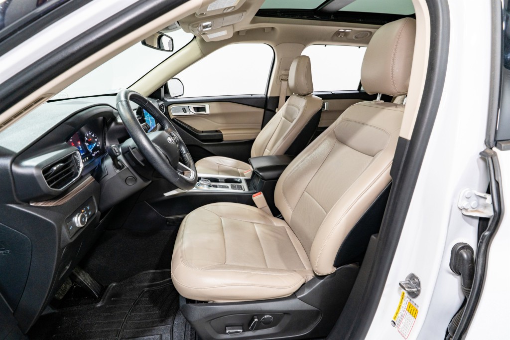 2020 Ford Explorer Image 16