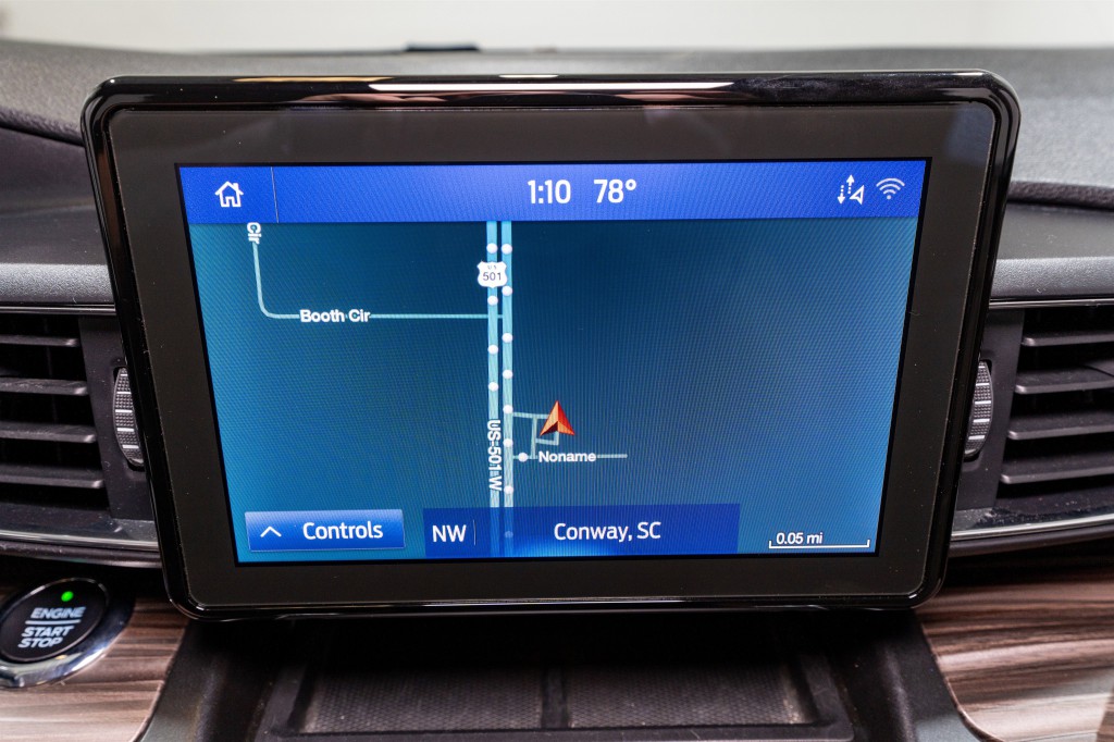 2020 Ford Explorer Image 18