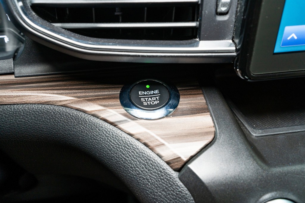 2020 Ford Explorer Image 26