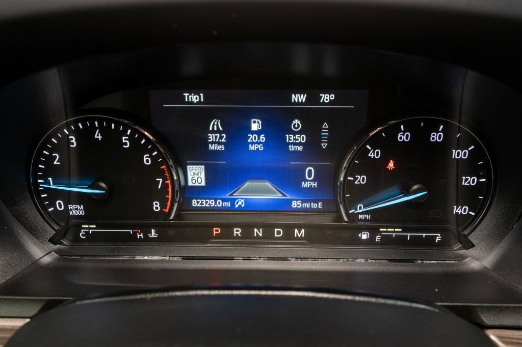 2020 Ford Explorer Image 27