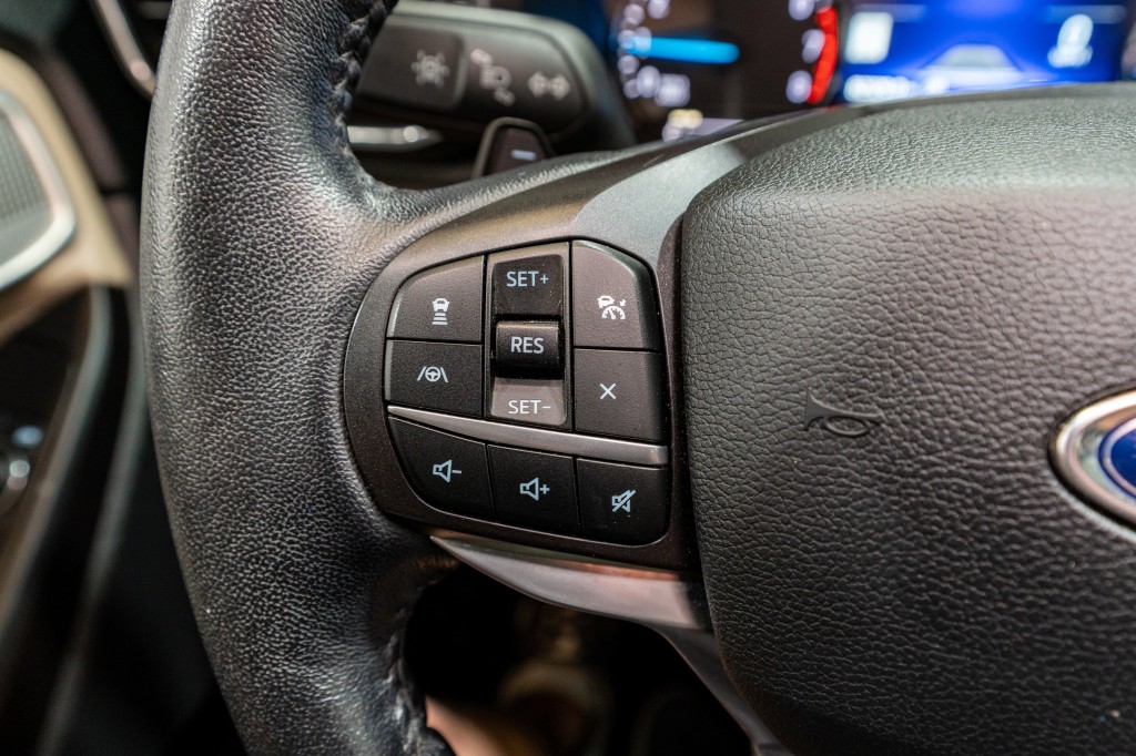 2020 Ford Explorer Image 29