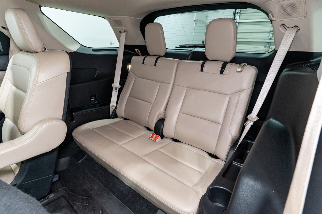 2020 Ford Explorer Image 34