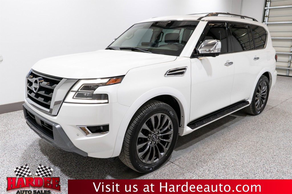 2023 Nissan Armada Image 2