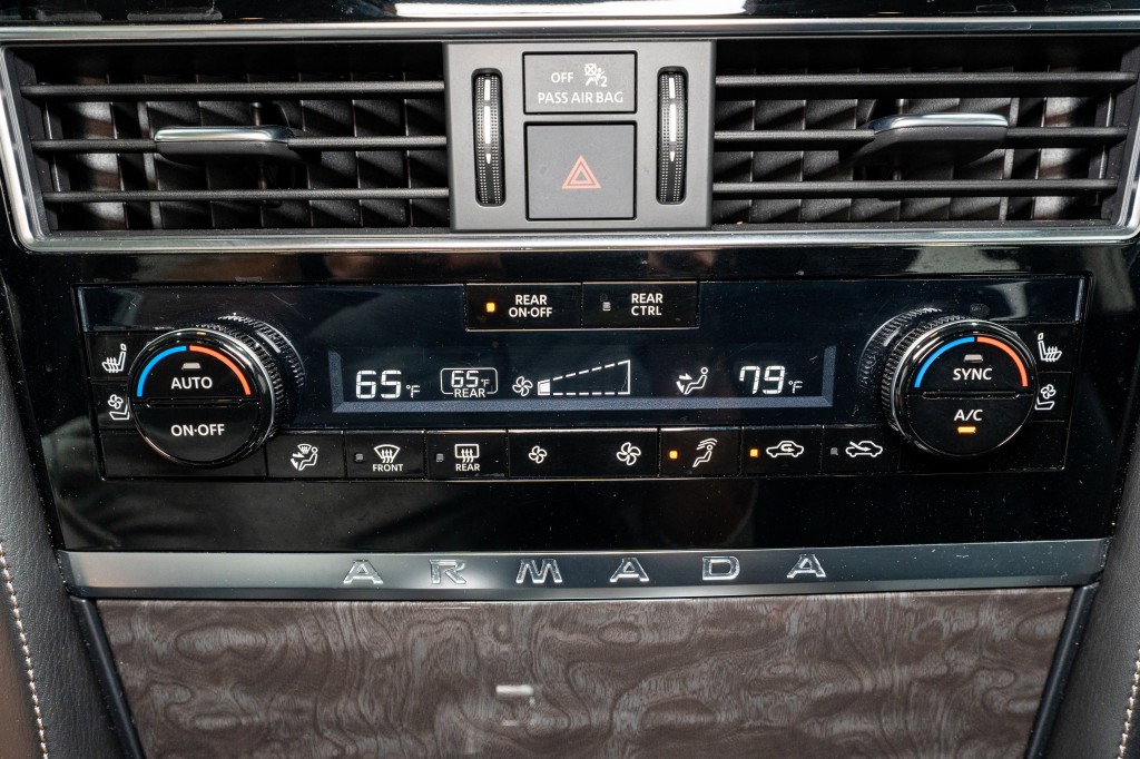 2023 Nissan Armada Image 21