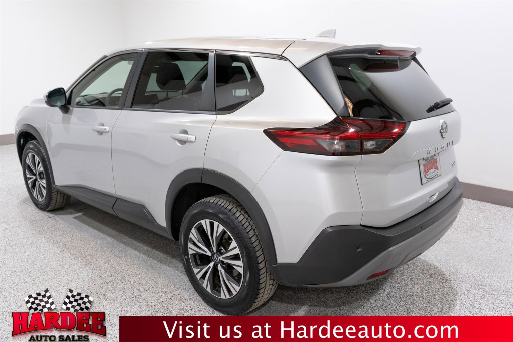 2023 Nissan Rogue Image 3