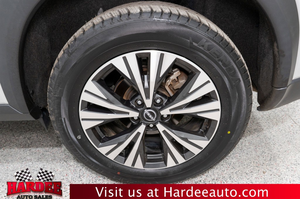 2023 Nissan Rogue Image 10