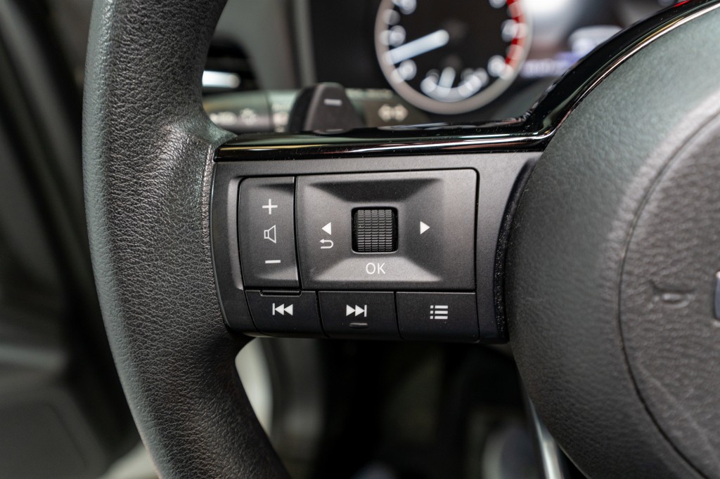 2023 Nissan Rogue Image 24