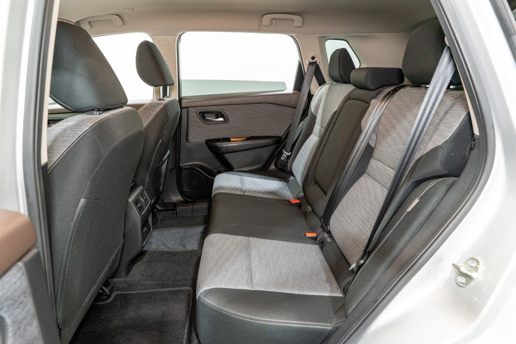 2023 Nissan Rogue Image 28