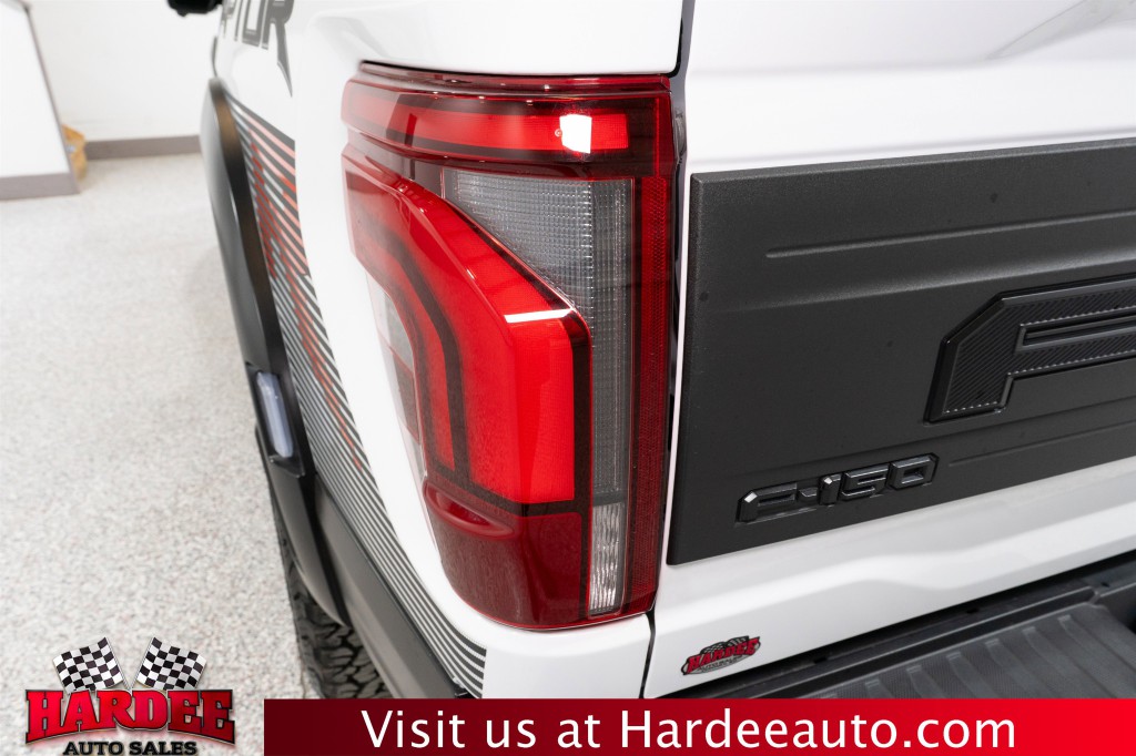 2025 Ford F-150 Image 9