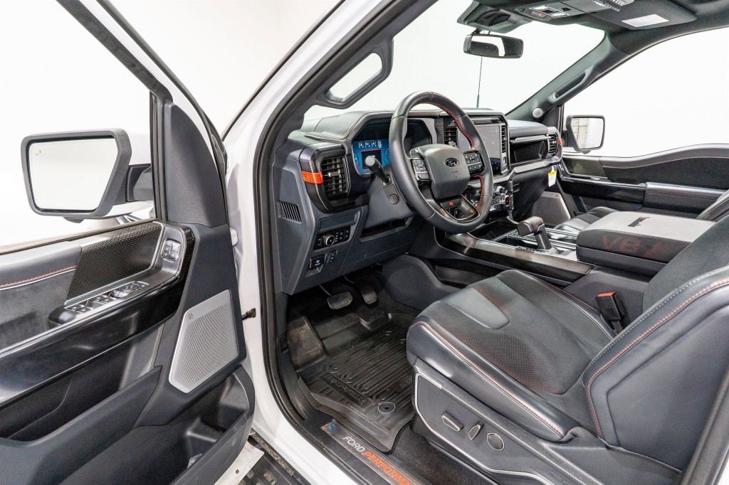2025 Ford F-150 Image 14