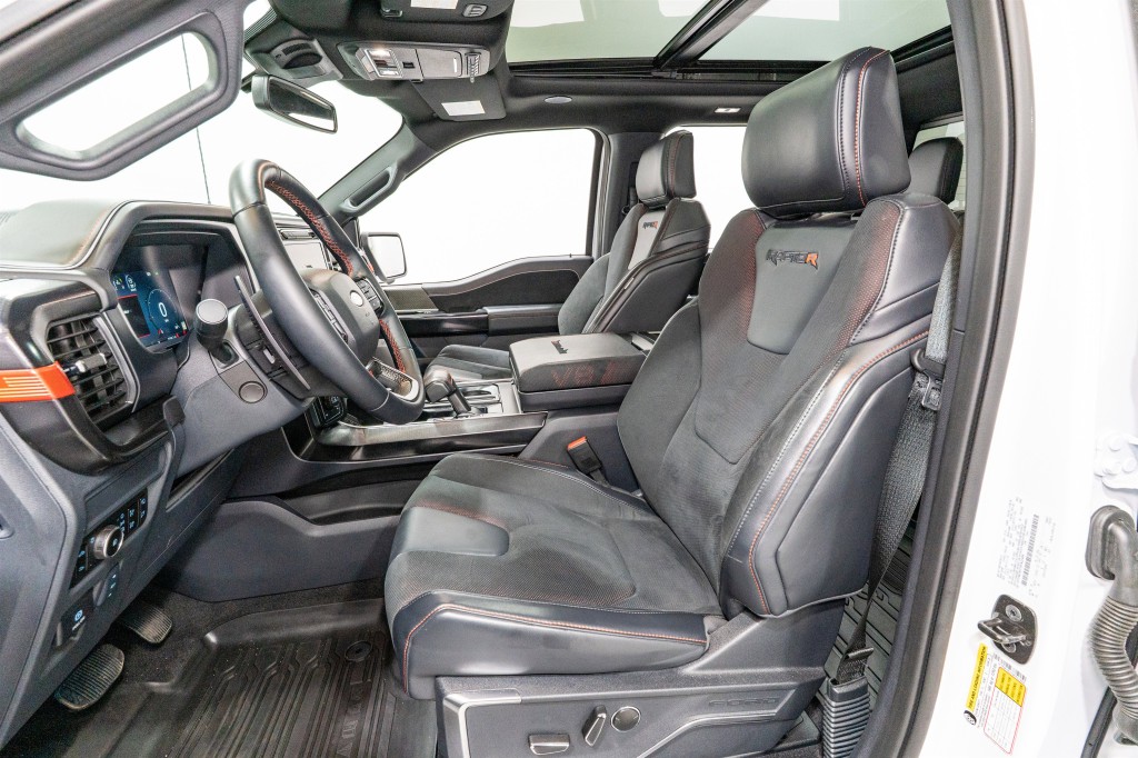 2025 Ford F-150 Image 19