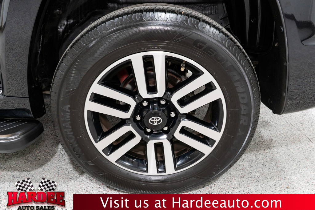 2018 Toyota 4Runner Image 10