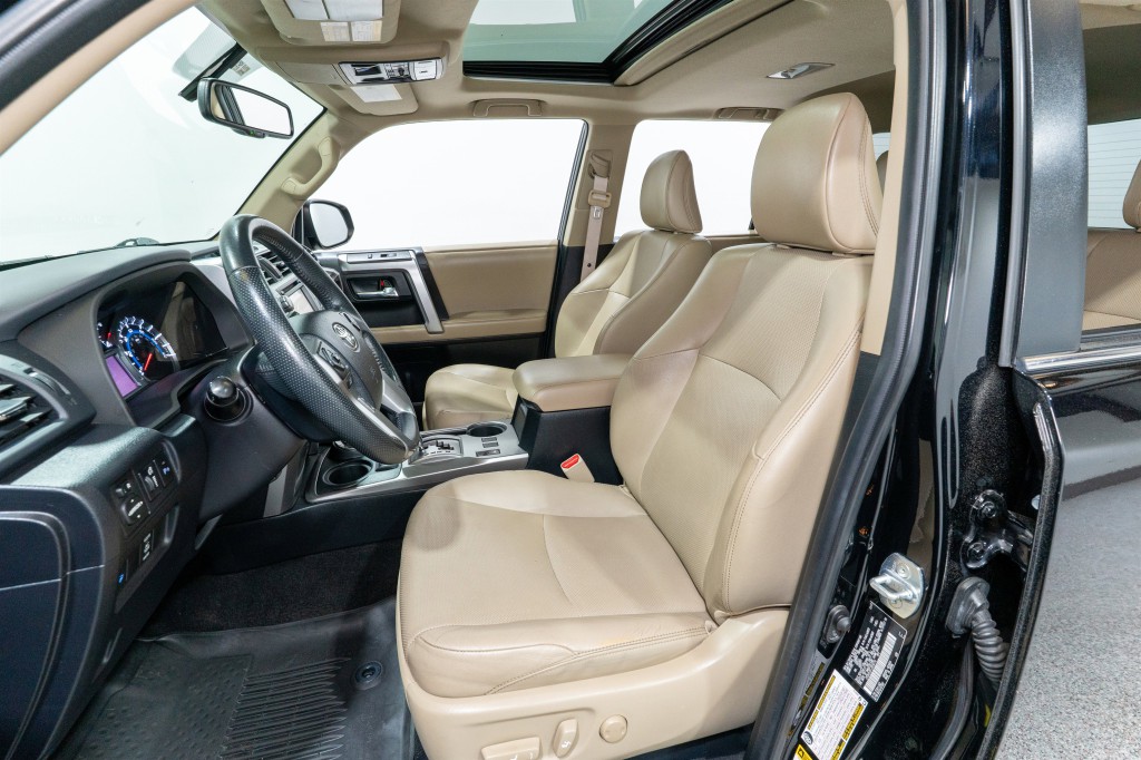 2018 Toyota 4Runner Image 15