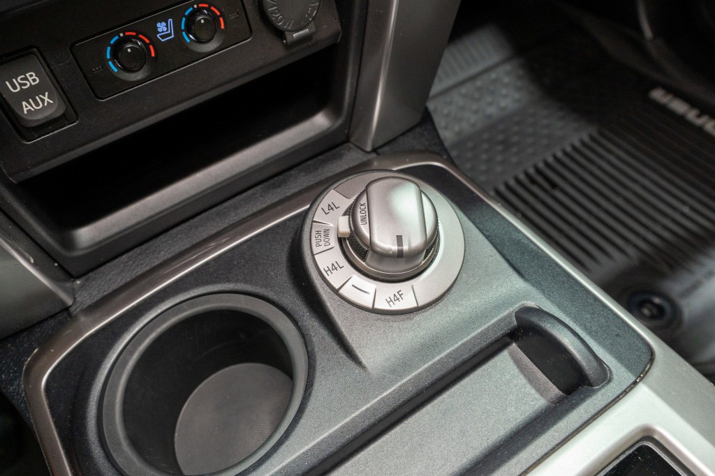 2018 Toyota 4Runner Image 23