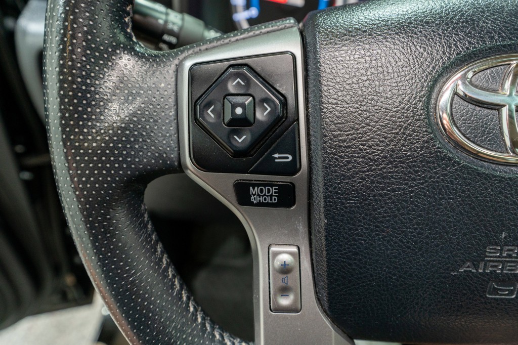 2018 Toyota 4Runner Image 27