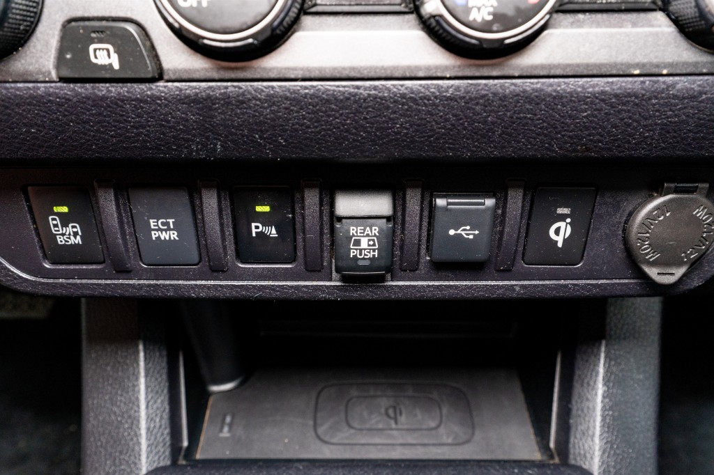 2020 Toyota Tacoma Image 23