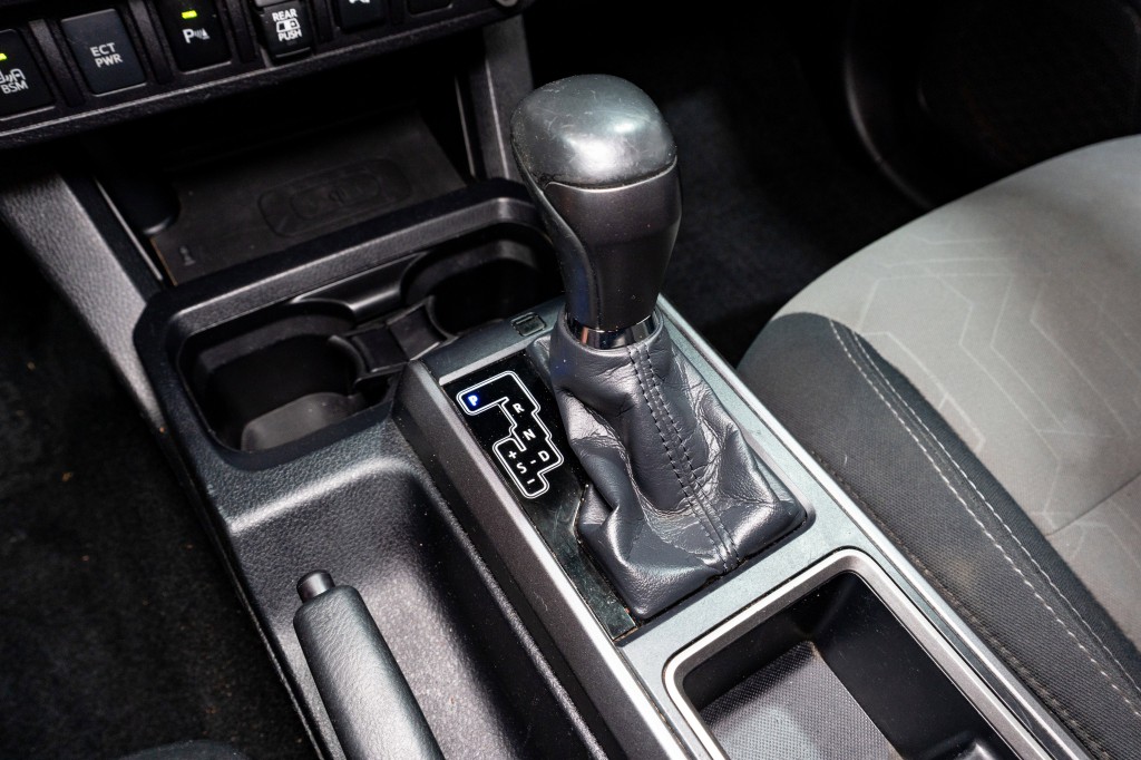 2020 Toyota Tacoma Image 25