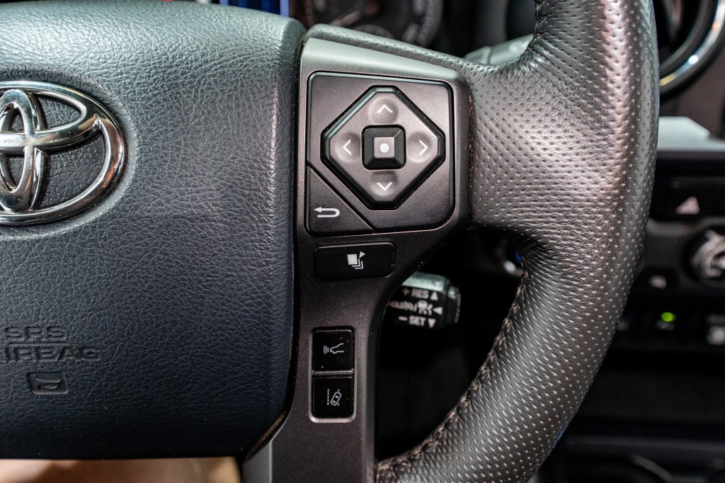 2020 Toyota Tacoma Image 27