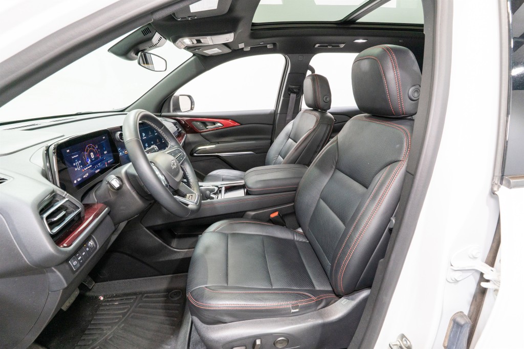 2024 Chevrolet Traverse Image 15