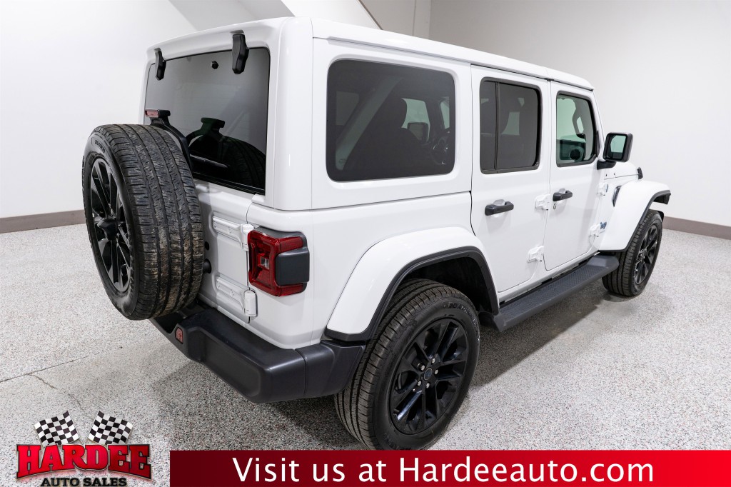 2025 Jeep Wrangler Image 5