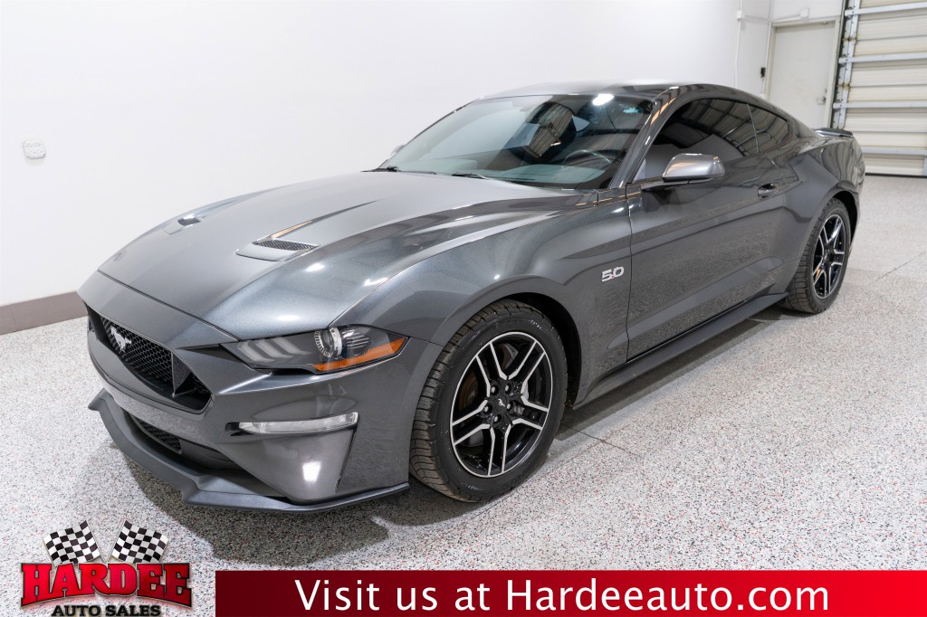 2019 Ford Mustang Image 2