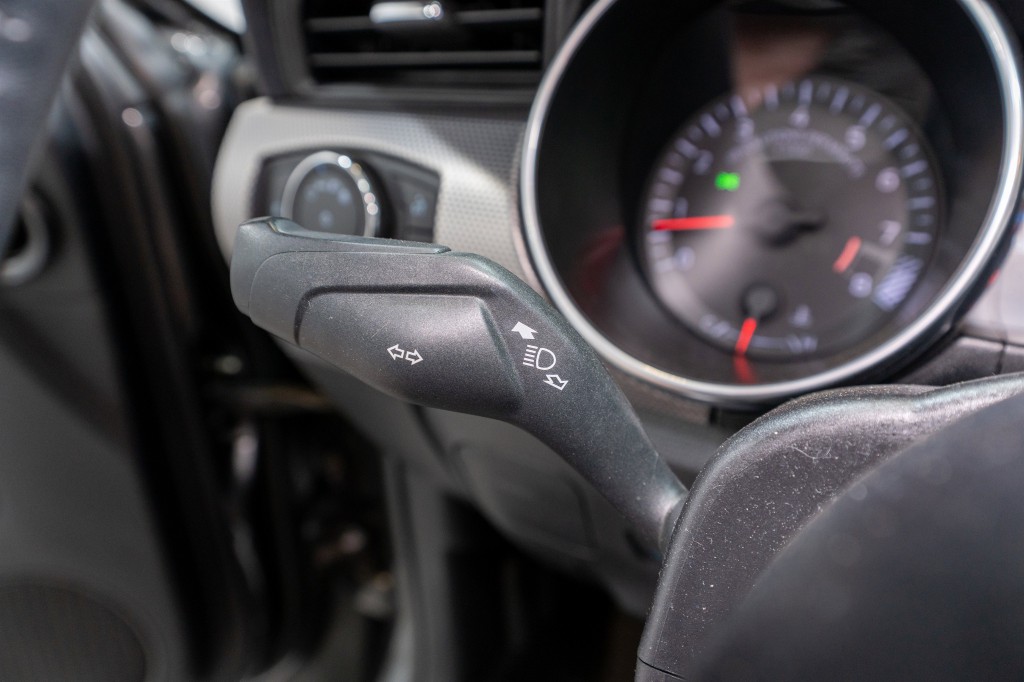 2019 Ford Mustang Image 24