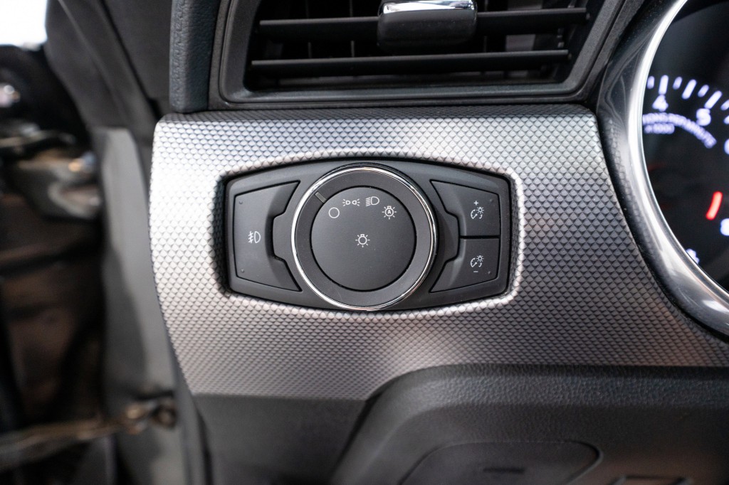 2019 Ford Mustang Image 25