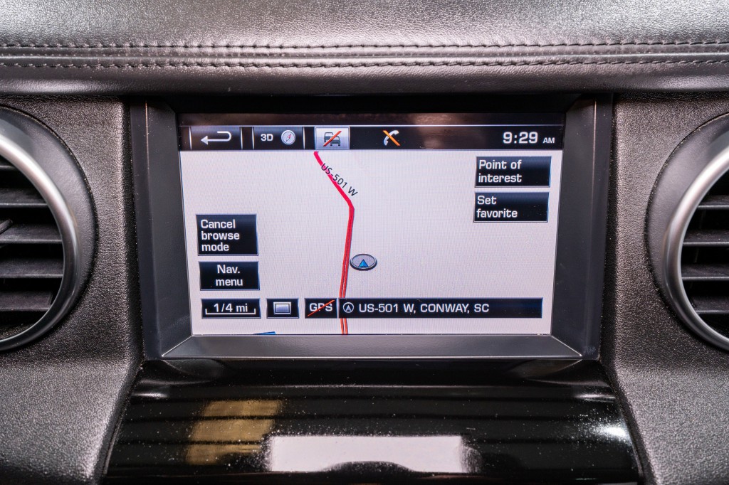 2016 Land Rover LR4 Image 19