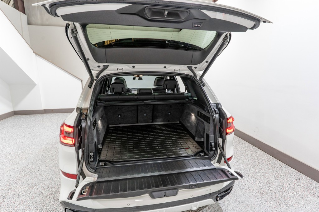 2022 BMW X5 Image 33
