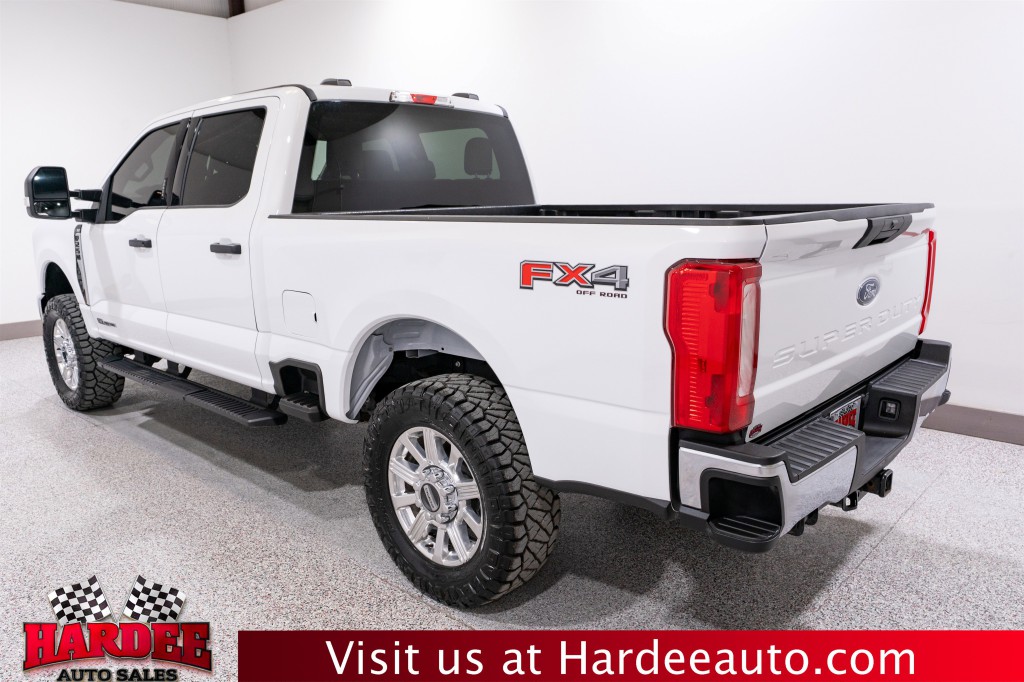2024 Ford F-250 Image 3