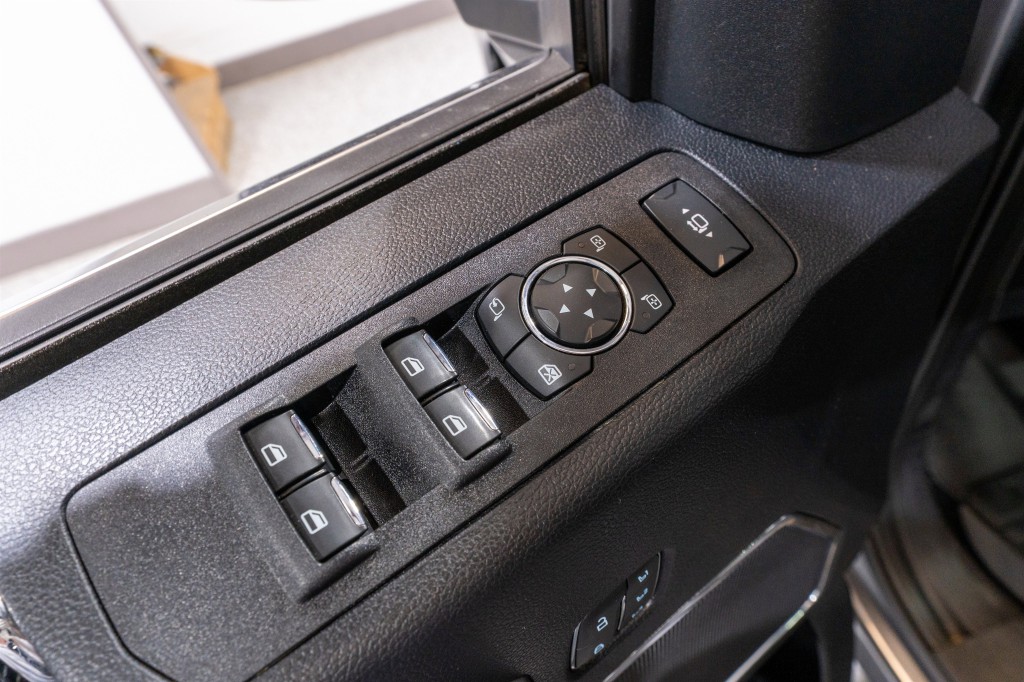 2021 Ford F-250 Image 17