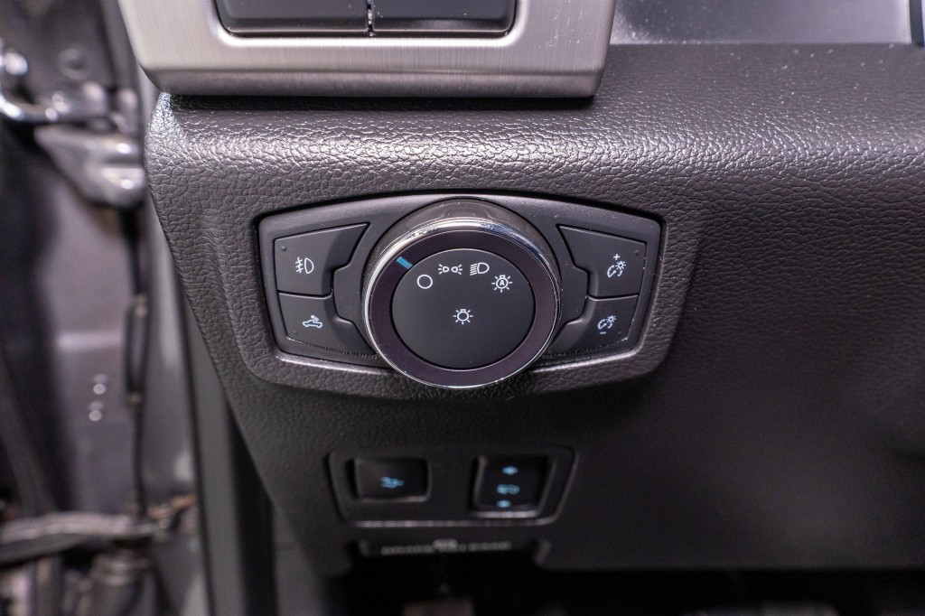 2021 Ford F-250 Image 36
