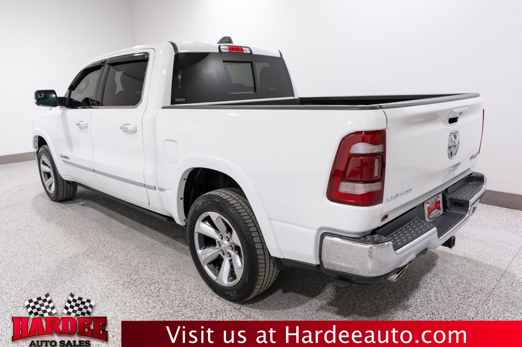 2020 RAM 1500 Image 3