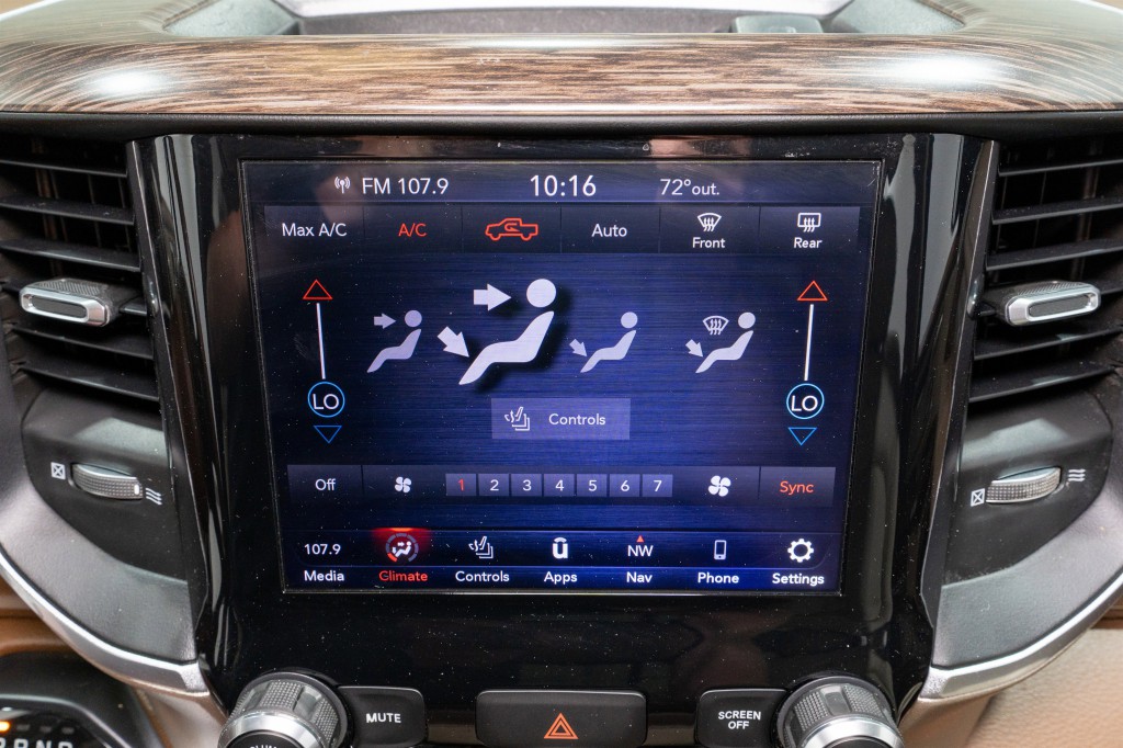 2020 RAM 1500 Image 21