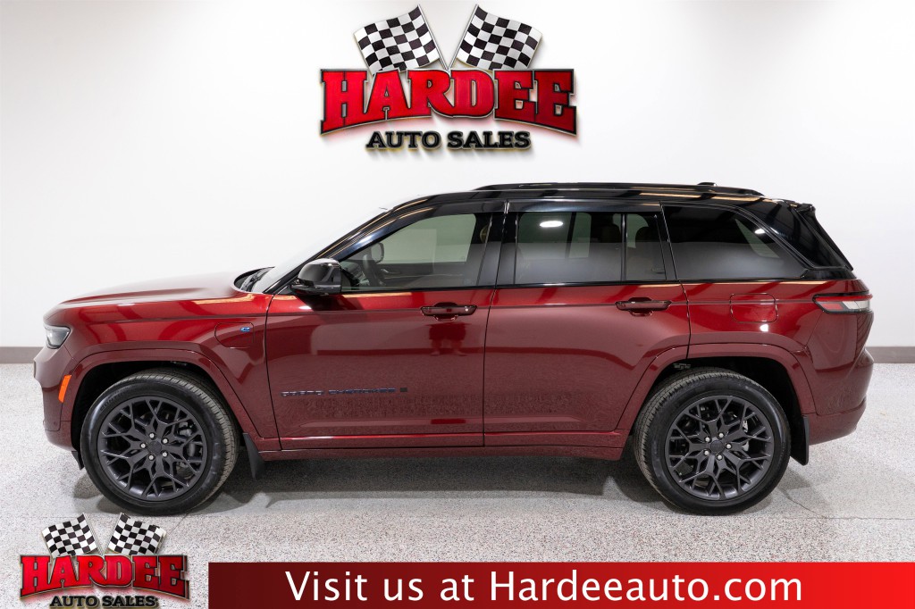 2024 Jeep Grand Cherokee Image 1