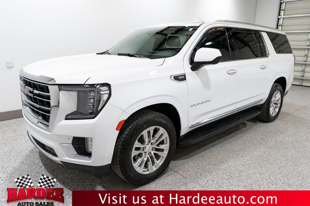 2022 GMC Yukon Image 2