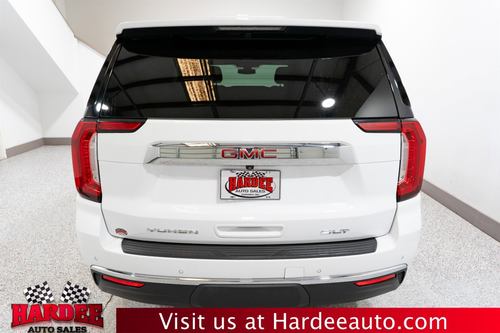 2022 GMC Yukon Image 4