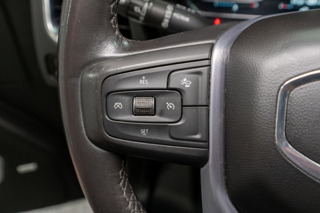 2022 GMC Yukon Image 26