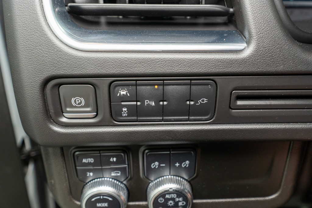 2022 GMC Yukon Image 29