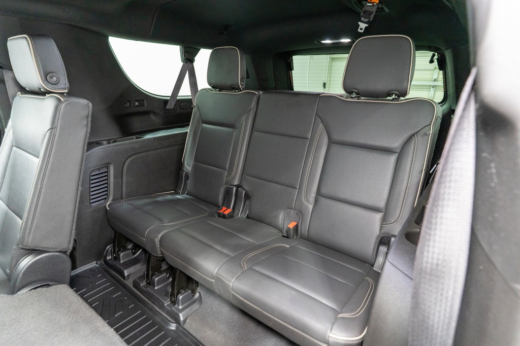 2022 GMC Yukon Image 32